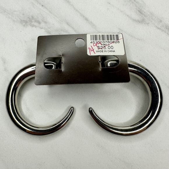 Chico's Portia Chunky Hoop Silver Tone Earrings Pierced Pair - Picture 6 of 9